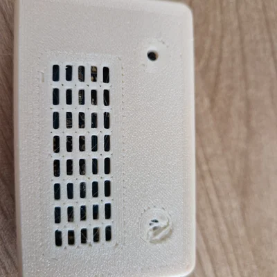 Vỏ cho Step-Down Converter XL4015 hiển thị 4 số (FreeCAD)