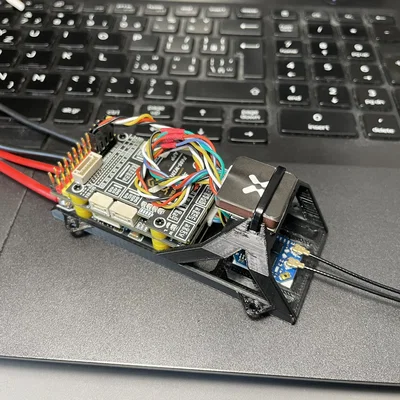 Khung giữ đa năng SpeedyBee F405 Wing (Mount GPS & Receiver)