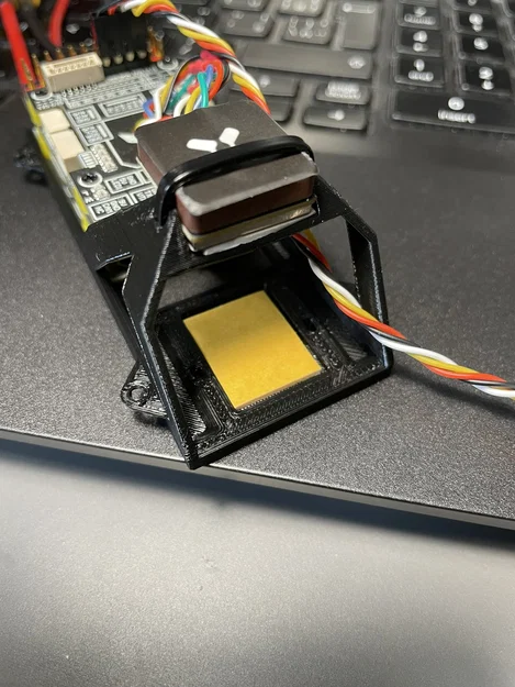 Khung giữ đa năng SpeedyBee F405 Wing (Mount GPS & Receiver) - Image 6