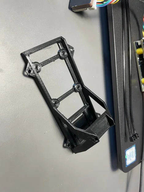 Khung giữ đa năng SpeedyBee F405 Wing (Mount GPS & Receiver) - Image 7