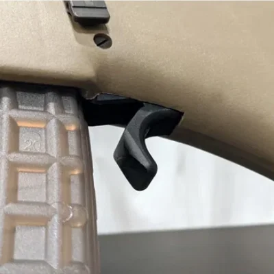 Scout's Cowardtec AUG Mag Release (Đang làm lại)