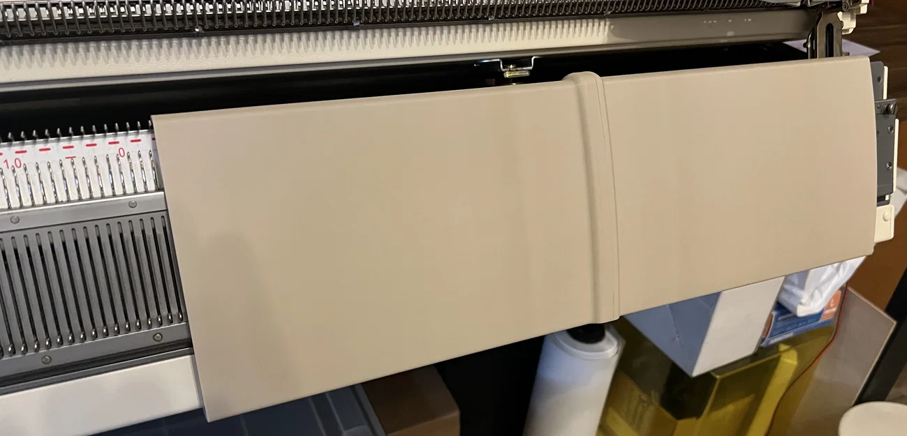 Nắp chắn bụi ribber cho Brother KR830/KR850 - Image 1