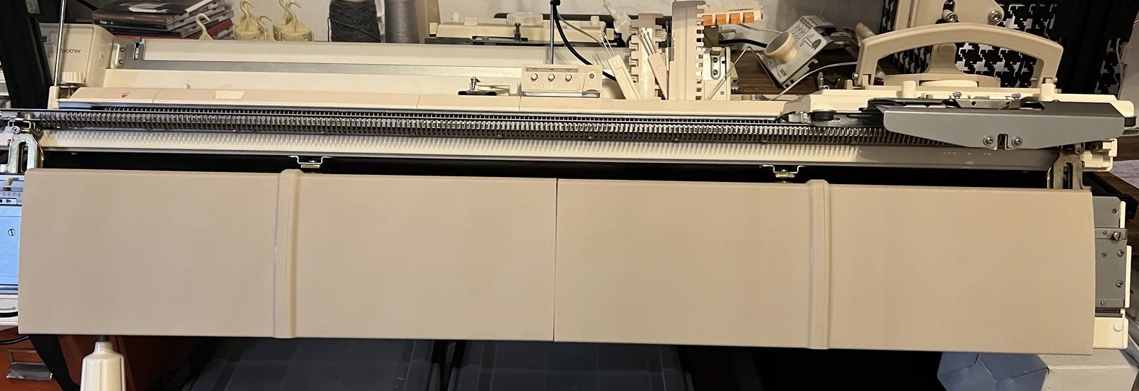 Nắp chắn bụi ribber cho Brother KR830/KR850 - Image 2