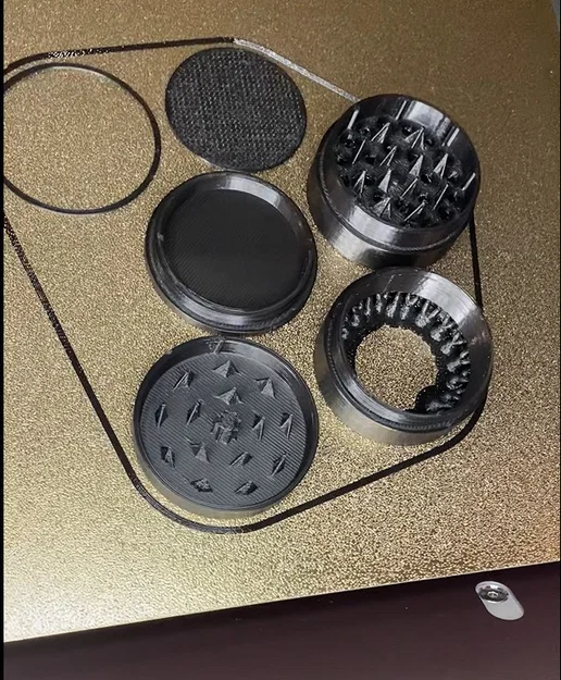 Herb Grinder 4 Mảnh Có Screen (Lưới Lọc) - Image 2