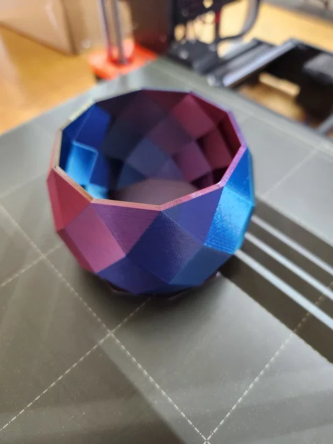 Chén Low Poly - Image 1