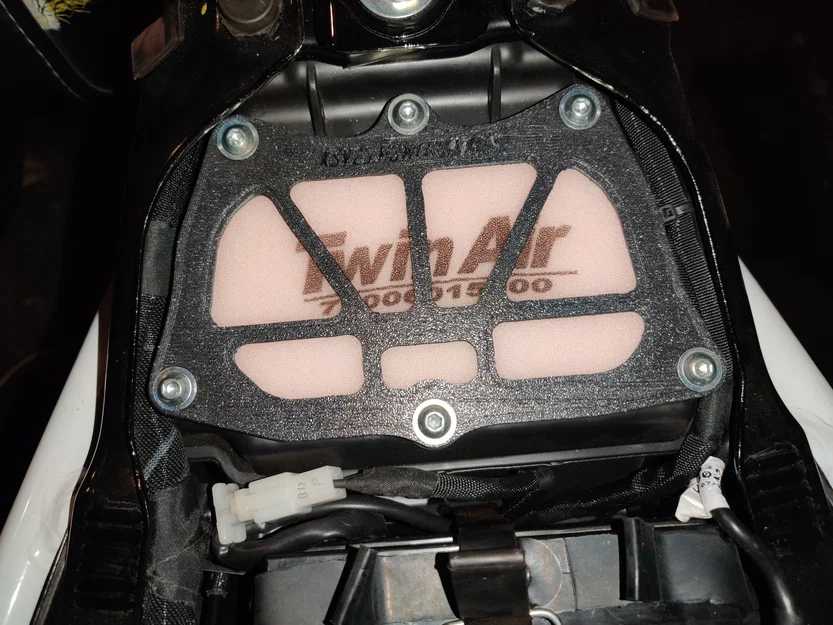 KTM Duke 200/390 Power Plate - Image 1