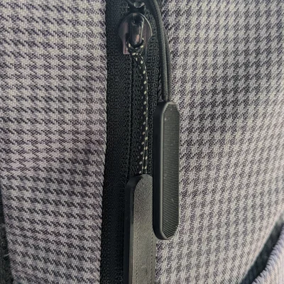 Tay kéo khóa (Zipper puller) cho balo