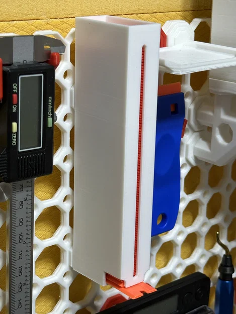 Hộp đựng lưỡi dao nhựa thông minh cho Multiboard (PushFit) - Image 1