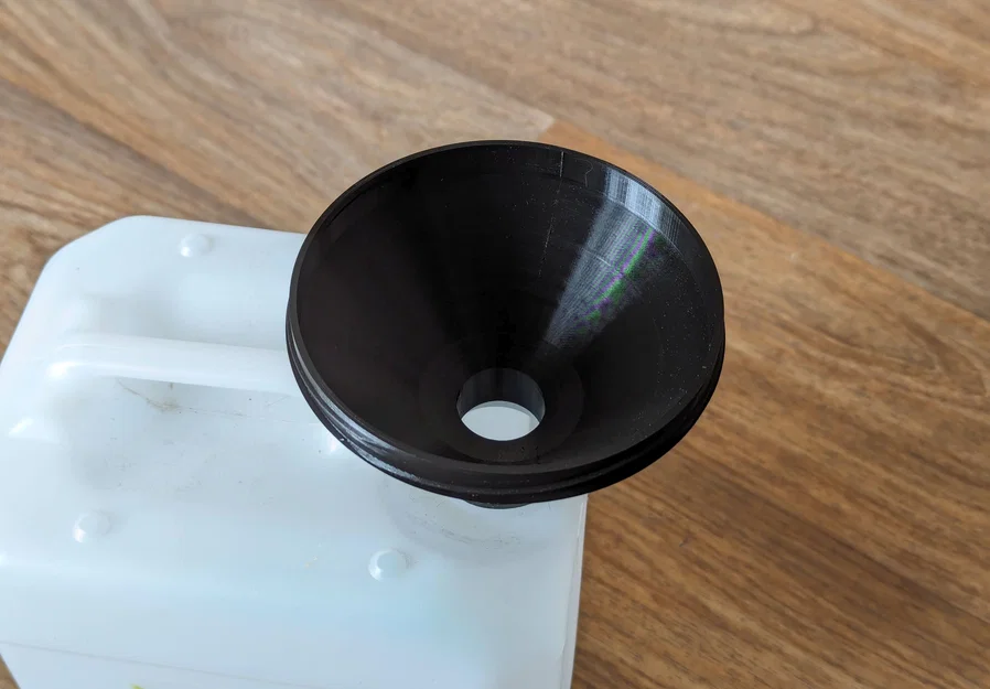 Phễu vặn ren cho canister kèm nắp - Image 3