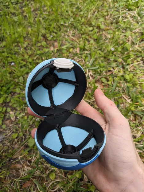 Pokémon Dive Ball - Hoạt động đầy đủ với nút bấm và bản lề - Image 2