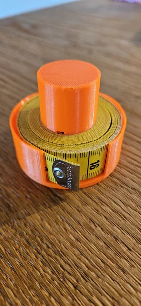 Dụng cụ cuộn thước dây may vá (Tape measure reel) – Nähen Massbandaufroller - Image 1