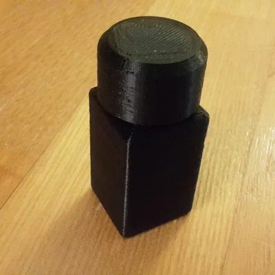 Hũ đựng gia vị đi cắm trại (Camping spice containers)
