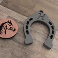 Móc khóa và đồng xu mở xe đẩy hình móng ngựa in 3D độc đáo - Thumbnail 1