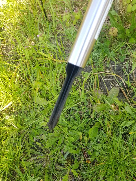 Cọc cắm đất cho đèn năng lượng mặt trời (Erdspieß Solar Lampe / Holder Solar Lamp) - Image 2