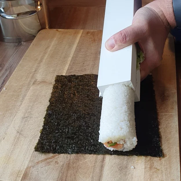 SUSHI MASTER 2000 – Khuôn tạo hình sushi roll in 3D - Image 3