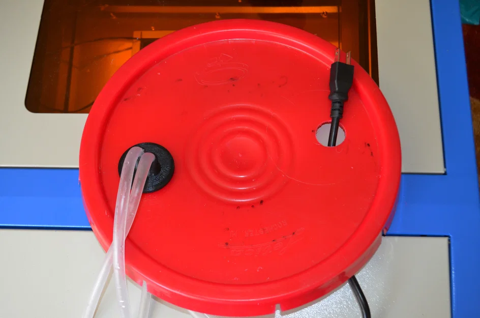 Cổng kín nước cho bồn chứa nước K40 Laser (K40 Laser Sealed Water Reservoir Ports) - Image 5