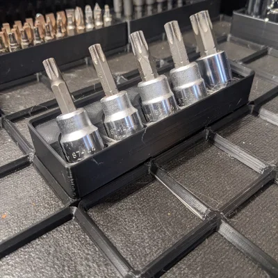 Khay Đựng Đầu Khẩu 3/8 Inch Hệ Gridfinity - 5 Vị Trí Gọn Gàng