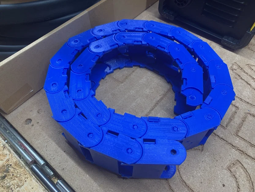 Drag Chain CNC 2 mảnh snap-open R64: A 20x40, B 2 rãnh 20x26 (v1.14) - Image 12