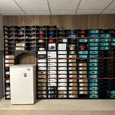 Hệ thống kệ lắp ghép Filament Shelf System cho phòng in 3D