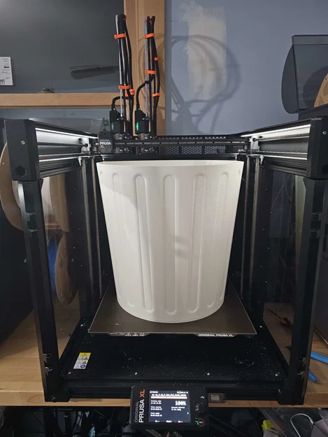 Tự in thùng rác văn phòng hiện đại bằng máy in 3D - Image 1