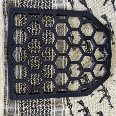 Tấm đệm thoáng khí tổ ong cho áo giáp Airsoft (3D Printing)