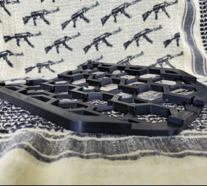 Tấm đệm thoáng khí tổ ong cho áo giáp Airsoft (3D Printing) - Image 2