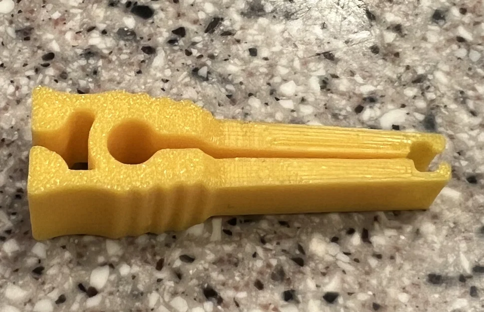 Kẹp rút cầu chì Kia Soul (Kia Soul Fuse Puller) - Image 1