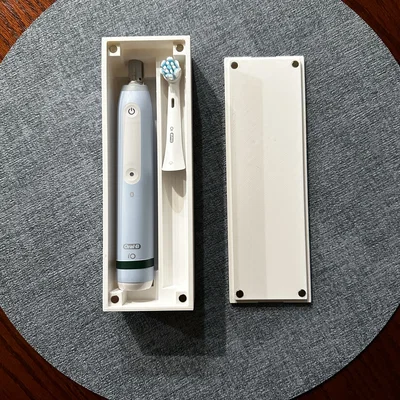 Hộp du lịch Oral B iO (Oral B iO Travel Case)
