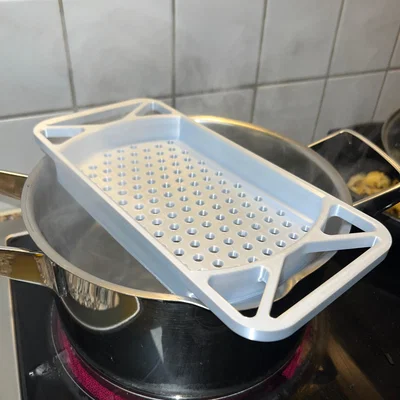 Dụng cụ làm Spaetzle/Spätzli (Spaetzle/Spätzli Maker)