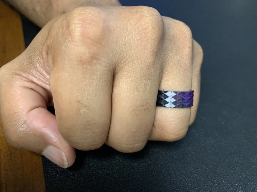 Nhẫn Bắt Sáng Thú Vị (Interesting Ring) - Size 10.5 - Image 3