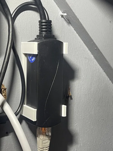 Giá treo PoE Splitter gắn tường tiện lợi - Mẫu in 3D gọn gàng - Image 1