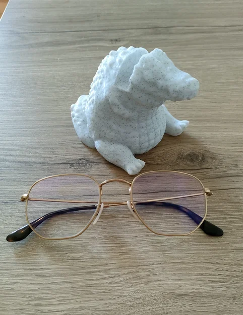 Giá đỡ kính cá sấu Chubby Croc 3D in siêu dễ thương - Image 2