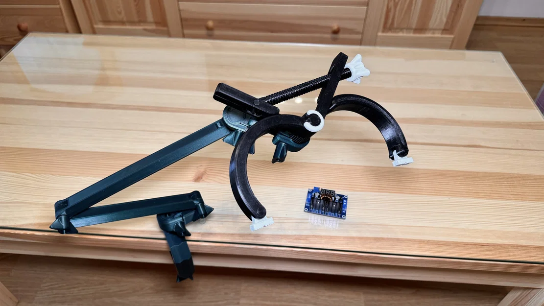 Giá đỡ tay thứ ba 3D (Third Hand) tiện lợi cho hàn mạch điện tử - Image 9