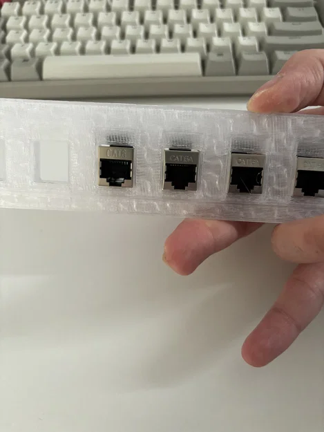 Rack 10" - Panel half rack cho thiết bị network (Unifi/Ubiquiti) - Image 3