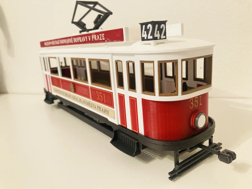 Xe điện lịch sử Prague Historic Tram 351 - Image 1