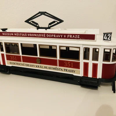 Xe điện lịch sử Prague Historic Tram 351