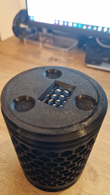 Hộp đựng pin đã dùng - Image 4