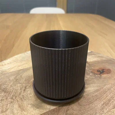 Chậu Cây Nhỏ Kèm Đĩa Hứng Nước Tinh Tế (Small Pot)
