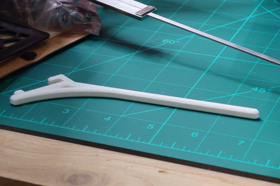 Giá treo cuộn chỉ may cho bảng IKEA Skådis (Thiết kế bo tròn) - Image 1