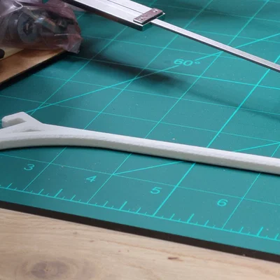 Giá treo cuộn chỉ may cho bảng IKEA Skådis (Thiết kế bo tròn)