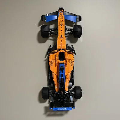 Giá treo tường LEGO Technic 42141 McLaren Formula 1 F1 Race Car