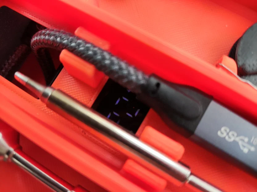 Hộp Pinecil kèm ngăn Power Bank (Pinecil Power Bank Case) - Image 5