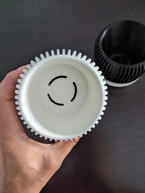 Chậu Trồng Cây Sang Xịn: Nâng Tầm Góc Xanh Của Bạn! - Image 5