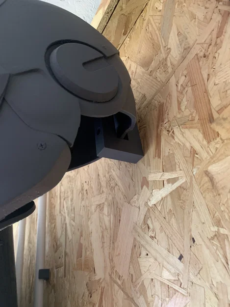 Giá treo tường mũ cosplay - Image 1