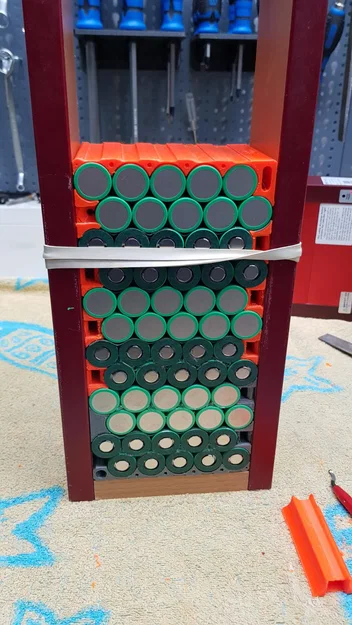 Spacer cell 21700 và cable guide - Image 3