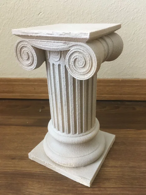 Remix Cột Ionic: Chân Đế Trưng Bày Bản Thấp Bè - Image 1