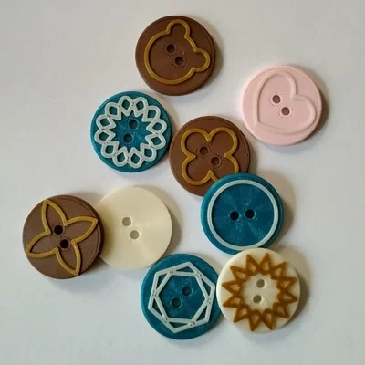 Bộ sưu tập 9 mẫu nút áo Decorative Buttons in 3D độc đáo