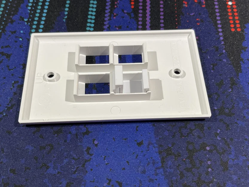 Tấm che Keystone (Blank Plate) cho Leviton Commercial Wall Plate - Image 2