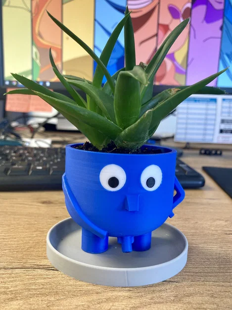 Chậu cây in 3D Peeing Planter thông minh có hệ thống thoát nước độc đáo - Image 1