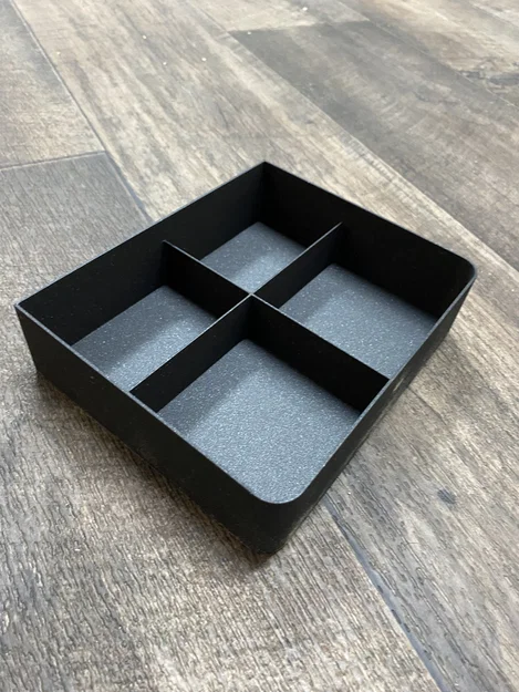 Hộp đựng đồ đa năng chia 4 ngăn 145x120x37mm in 3D tiện lợi - Image 1